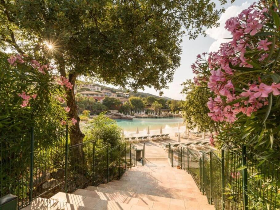 Les Restanques Maison 14 Chenes Grimaud Exterior photo