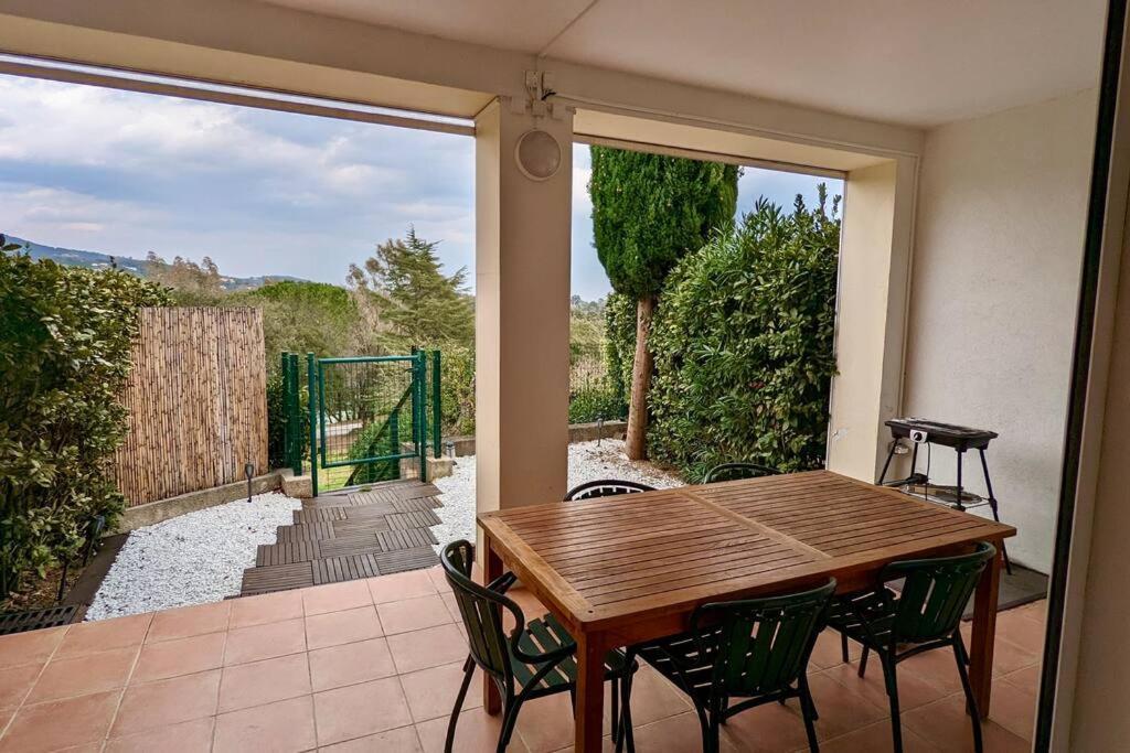 Les Restanques Maison 14 Chenes Grimaud Exterior photo